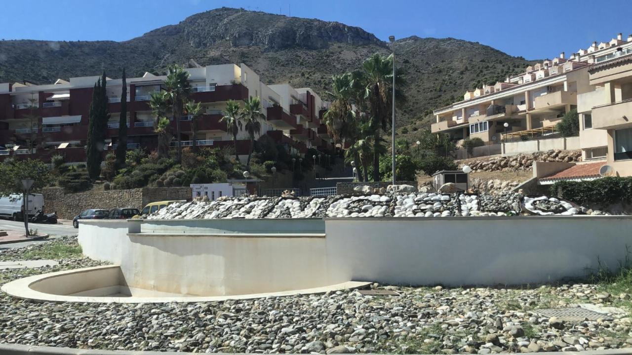 Ático duplex en Benalmádena vistas al mar y montaña dos habitaciones Exterior foto