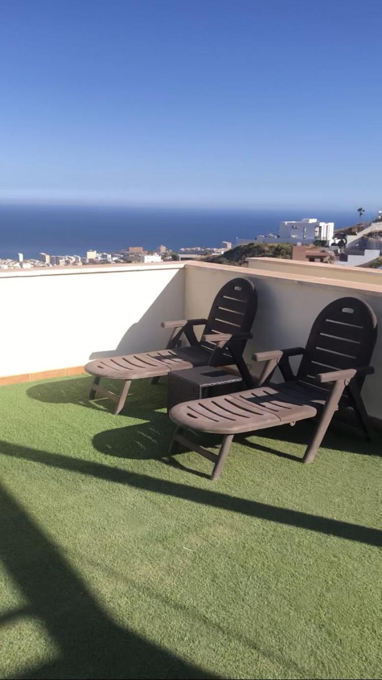 Ático duplex en Benalmádena vistas al mar y montaña dos habitaciones Exterior foto